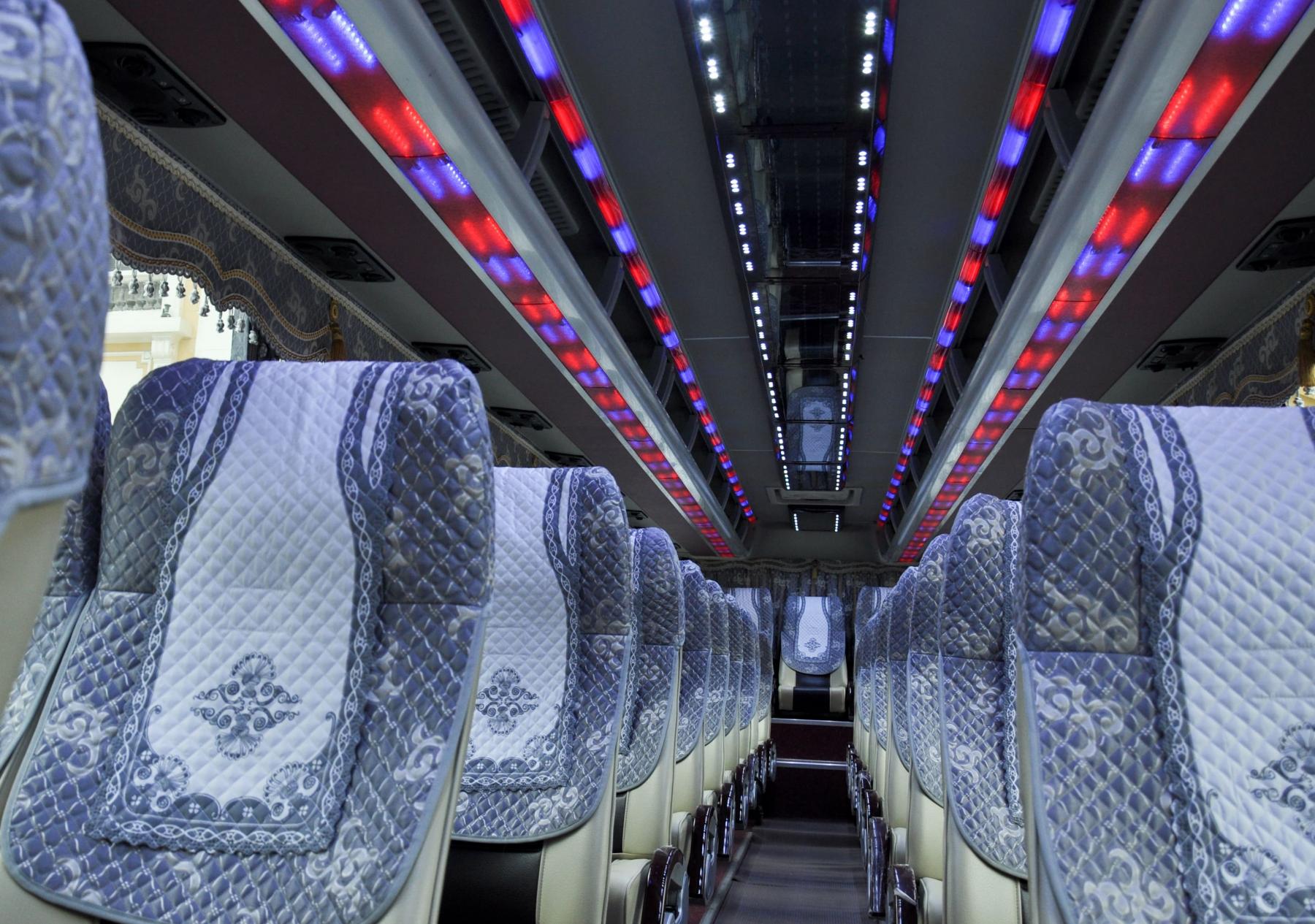 Daiichi coach interior